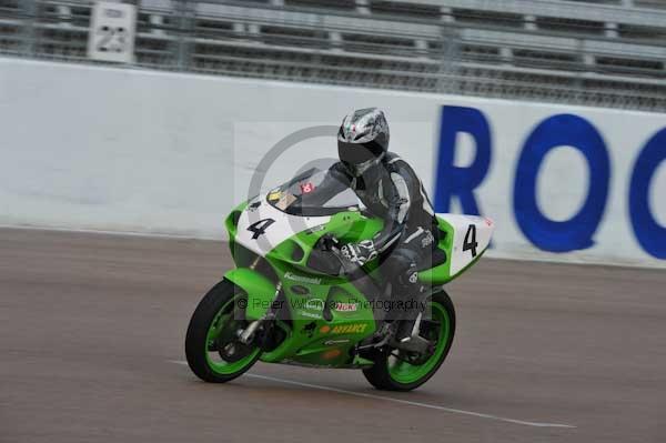 Motorcycle action photographs;Rockingham;Rockingham photographs;event digital images;eventdigitalimages;no limits trackday;peter wileman photography;rockingham corby northamptonshire;trackday;trackday digital images;trackday photos