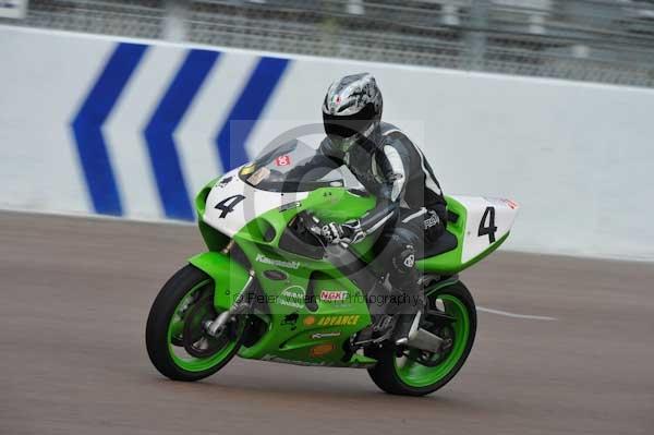 Motorcycle action photographs;Rockingham;Rockingham photographs;event digital images;eventdigitalimages;no limits trackday;peter wileman photography;rockingham corby northamptonshire;trackday;trackday digital images;trackday photos