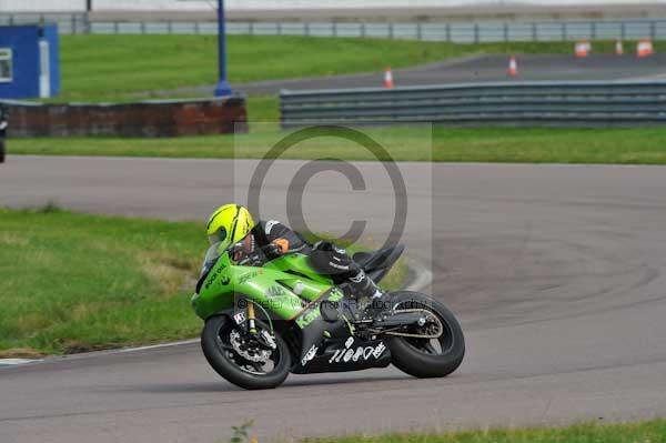 Motorcycle action photographs;Rockingham;Rockingham photographs;event digital images;eventdigitalimages;no limits trackday;peter wileman photography;rockingham corby northamptonshire;trackday;trackday digital images;trackday photos