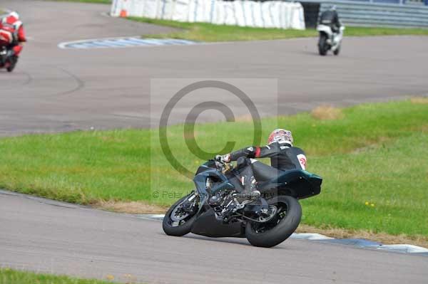 Motorcycle action photographs;Rockingham;Rockingham photographs;event digital images;eventdigitalimages;no limits trackday;peter wileman photography;rockingham corby northamptonshire;trackday;trackday digital images;trackday photos