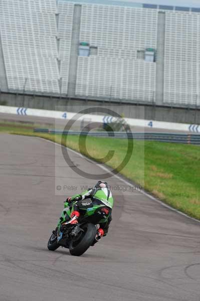 Motorcycle action photographs;Rockingham;Rockingham photographs;event digital images;eventdigitalimages;no limits trackday;peter wileman photography;rockingham corby northamptonshire;trackday;trackday digital images;trackday photos