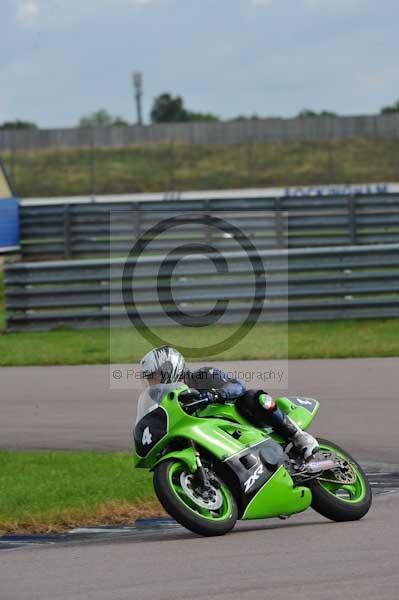 Motorcycle action photographs;Rockingham;Rockingham photographs;event digital images;eventdigitalimages;no limits trackday;peter wileman photography;rockingham corby northamptonshire;trackday;trackday digital images;trackday photos