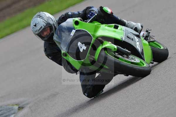 Motorcycle action photographs;Rockingham;Rockingham photographs;event digital images;eventdigitalimages;no limits trackday;peter wileman photography;rockingham corby northamptonshire;trackday;trackday digital images;trackday photos