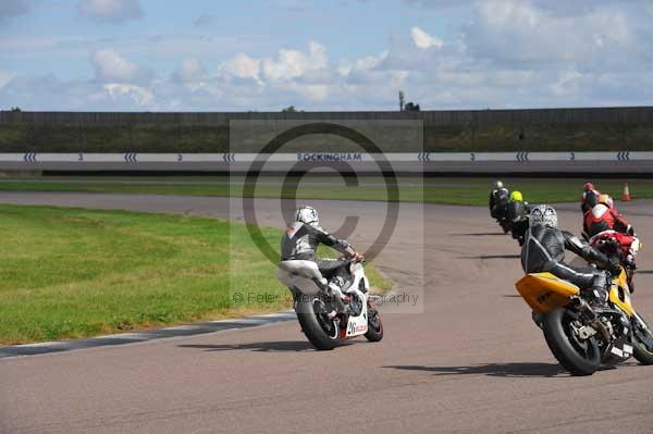 Motorcycle action photographs;Rockingham;Rockingham photographs;event digital images;eventdigitalimages;no limits trackday;peter wileman photography;rockingham corby northamptonshire;trackday;trackday digital images;trackday photos