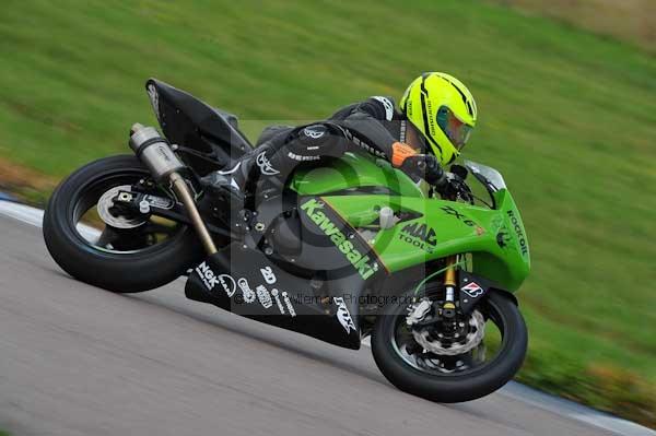 Motorcycle action photographs;Rockingham;Rockingham photographs;event digital images;eventdigitalimages;no limits trackday;peter wileman photography;rockingham corby northamptonshire;trackday;trackday digital images;trackday photos
