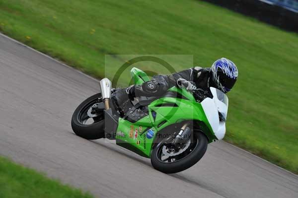 Motorcycle action photographs;Rockingham;Rockingham photographs;event digital images;eventdigitalimages;no limits trackday;peter wileman photography;rockingham corby northamptonshire;trackday;trackday digital images;trackday photos