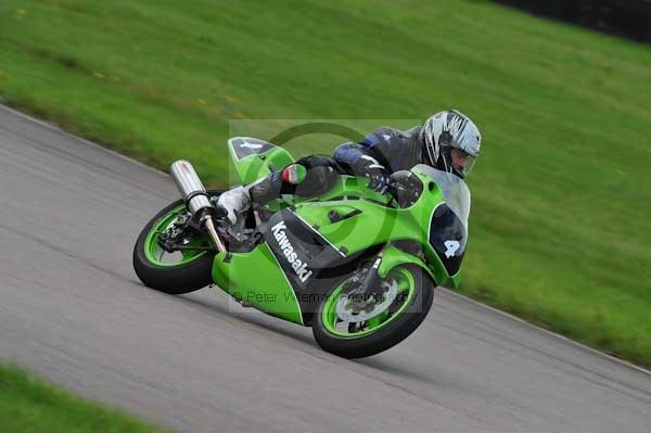 Motorcycle action photographs;Rockingham;Rockingham photographs;event digital images;eventdigitalimages;no limits trackday;peter wileman photography;rockingham corby northamptonshire;trackday;trackday digital images;trackday photos