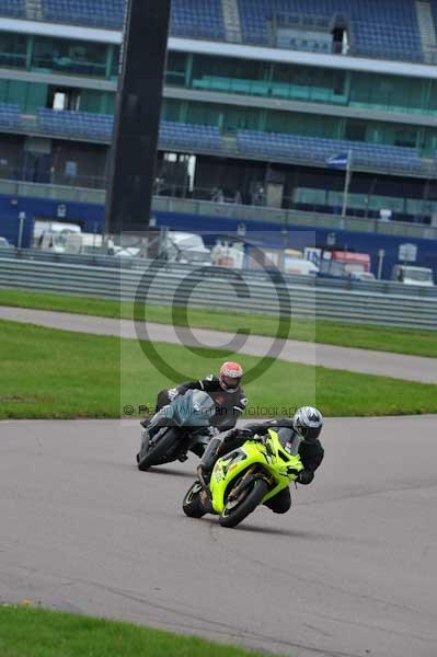 Motorcycle action photographs;Rockingham;Rockingham photographs;event digital images;eventdigitalimages;no limits trackday;peter wileman photography;rockingham corby northamptonshire;trackday;trackday digital images;trackday photos