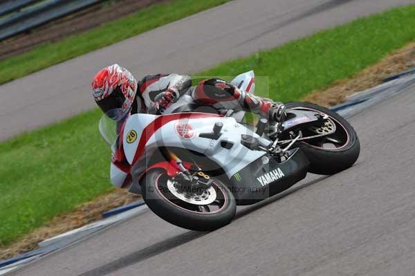 Motorcycle action photographs;Rockingham;Rockingham photographs;event digital images;eventdigitalimages;no limits trackday;peter wileman photography;rockingham corby northamptonshire;trackday;trackday digital images;trackday photos