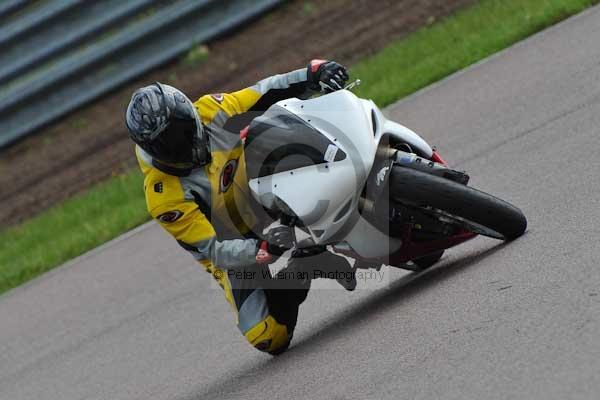 Motorcycle action photographs;Rockingham;Rockingham photographs;event digital images;eventdigitalimages;no limits trackday;peter wileman photography;rockingham corby northamptonshire;trackday;trackday digital images;trackday photos