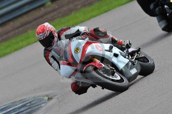 Motorcycle action photographs;Rockingham;Rockingham photographs;event digital images;eventdigitalimages;no limits trackday;peter wileman photography;rockingham corby northamptonshire;trackday;trackday digital images;trackday photos