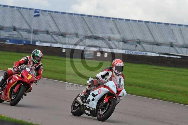 Motorcycle action photographs;Rockingham;Rockingham photographs;event digital images;eventdigitalimages;no limits trackday;peter wileman photography;rockingham corby northamptonshire;trackday;trackday digital images;trackday photos