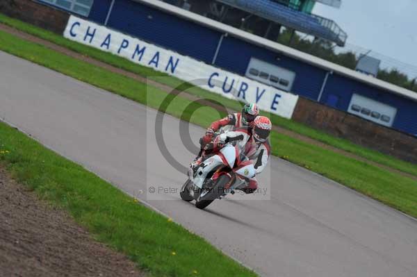 Motorcycle action photographs;Rockingham;Rockingham photographs;event digital images;eventdigitalimages;no limits trackday;peter wileman photography;rockingham corby northamptonshire;trackday;trackday digital images;trackday photos