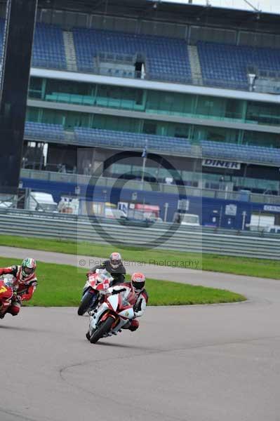 Motorcycle action photographs;Rockingham;Rockingham photographs;event digital images;eventdigitalimages;no limits trackday;peter wileman photography;rockingham corby northamptonshire;trackday;trackday digital images;trackday photos