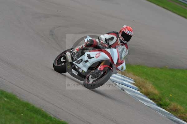 Motorcycle action photographs;Rockingham;Rockingham photographs;event digital images;eventdigitalimages;no limits trackday;peter wileman photography;rockingham corby northamptonshire;trackday;trackday digital images;trackday photos