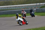 Motorcycle-action-photographs;Rockingham;Rockingham-photographs;event-digital-images;eventdigitalimages;no-limits-trackday;peter-wileman-photography;rockingham-corby-northamptonshire;trackday;trackday-digital-images;trackday-photos