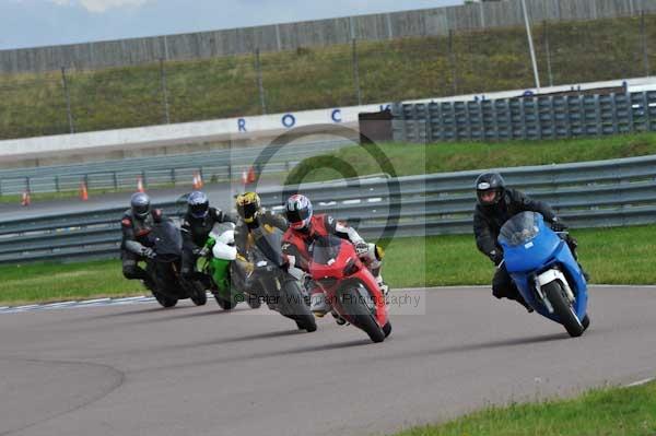 Motorcycle action photographs;Rockingham;Rockingham photographs;event digital images;eventdigitalimages;no limits trackday;peter wileman photography;rockingham corby northamptonshire;trackday;trackday digital images;trackday photos