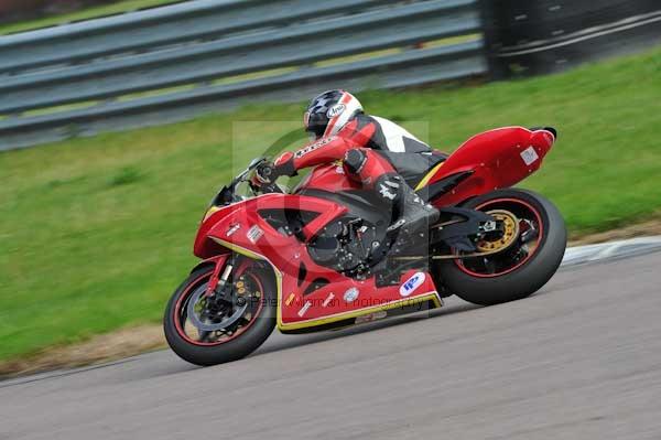 Motorcycle action photographs;Rockingham;Rockingham photographs;event digital images;eventdigitalimages;no limits trackday;peter wileman photography;rockingham corby northamptonshire;trackday;trackday digital images;trackday photos