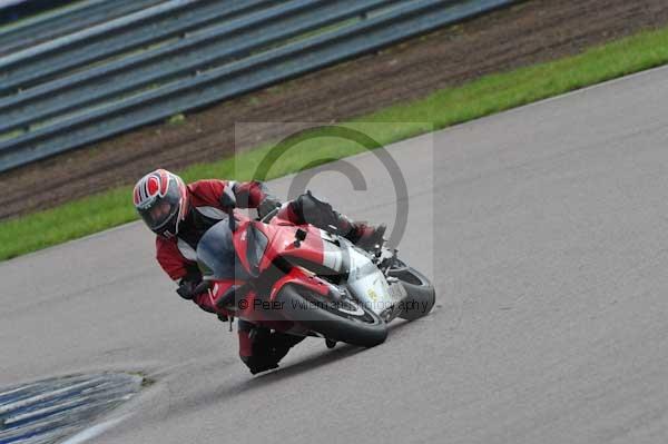 Motorcycle action photographs;Rockingham;Rockingham photographs;event digital images;eventdigitalimages;no limits trackday;peter wileman photography;rockingham corby northamptonshire;trackday;trackday digital images;trackday photos