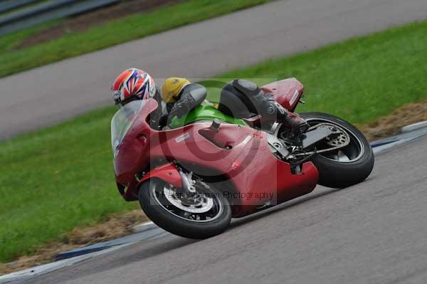 Motorcycle action photographs;Rockingham;Rockingham photographs;event digital images;eventdigitalimages;no limits trackday;peter wileman photography;rockingham corby northamptonshire;trackday;trackday digital images;trackday photos