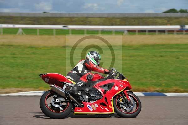 Motorcycle action photographs;Rockingham;Rockingham photographs;event digital images;eventdigitalimages;no limits trackday;peter wileman photography;rockingham corby northamptonshire;trackday;trackday digital images;trackday photos