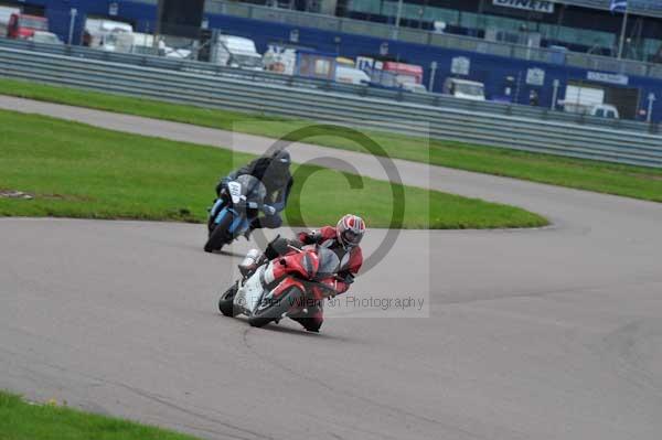 Motorcycle action photographs;Rockingham;Rockingham photographs;event digital images;eventdigitalimages;no limits trackday;peter wileman photography;rockingham corby northamptonshire;trackday;trackday digital images;trackday photos