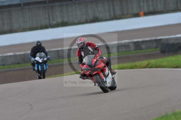 Motorcycle action photographs;Rockingham;Rockingham photographs;event digital images;eventdigitalimages;no limits trackday;peter wileman photography;rockingham corby northamptonshire;trackday;trackday digital images;trackday photos