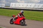 Motorcycle-action-photographs;Rockingham;Rockingham-photographs;event-digital-images;eventdigitalimages;no-limits-trackday;peter-wileman-photography;rockingham-corby-northamptonshire;trackday;trackday-digital-images;trackday-photos