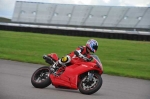 Motorcycle-action-photographs;Rockingham;Rockingham-photographs;event-digital-images;eventdigitalimages;no-limits-trackday;peter-wileman-photography;rockingham-corby-northamptonshire;trackday;trackday-digital-images;trackday-photos