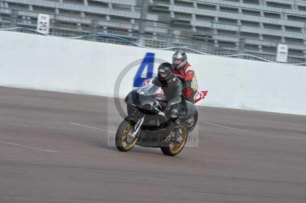Motorcycle action photographs;Rockingham;Rockingham photographs;event digital images;eventdigitalimages;no limits trackday;peter wileman photography;rockingham corby northamptonshire;trackday;trackday digital images;trackday photos