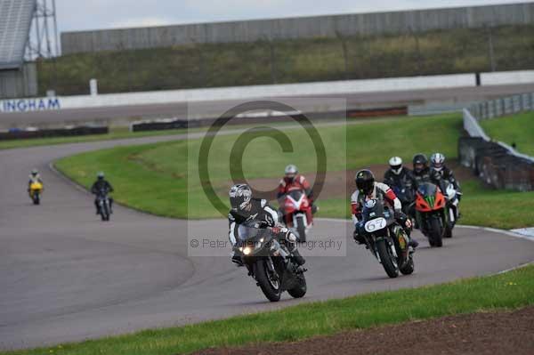 Motorcycle action photographs;Rockingham;Rockingham photographs;event digital images;eventdigitalimages;no limits trackday;peter wileman photography;rockingham corby northamptonshire;trackday;trackday digital images;trackday photos