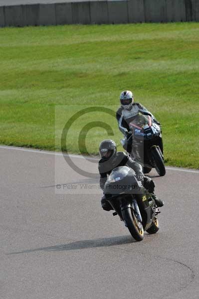 Motorcycle action photographs;Rockingham;Rockingham photographs;event digital images;eventdigitalimages;no limits trackday;peter wileman photography;rockingham corby northamptonshire;trackday;trackday digital images;trackday photos