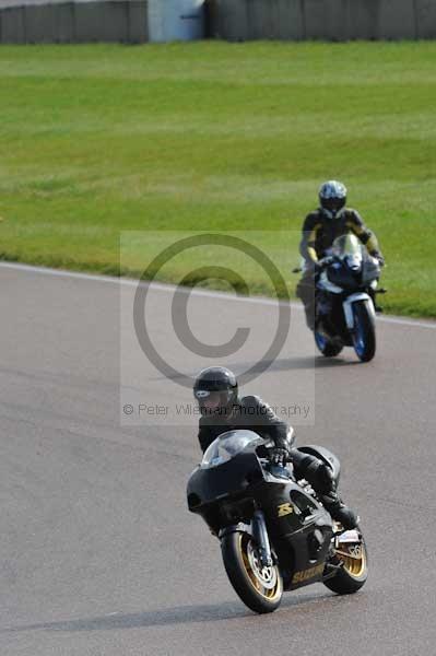 Motorcycle action photographs;Rockingham;Rockingham photographs;event digital images;eventdigitalimages;no limits trackday;peter wileman photography;rockingham corby northamptonshire;trackday;trackday digital images;trackday photos