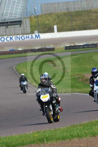 Motorcycle action photographs;Rockingham;Rockingham photographs;event digital images;eventdigitalimages;no limits trackday;peter wileman photography;rockingham corby northamptonshire;trackday;trackday digital images;trackday photos