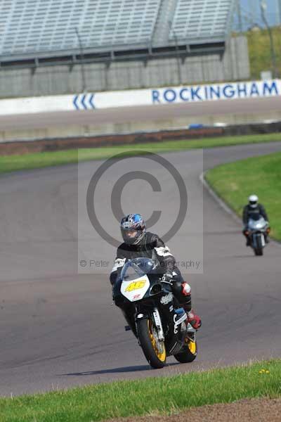 Motorcycle action photographs;Rockingham;Rockingham photographs;event digital images;eventdigitalimages;no limits trackday;peter wileman photography;rockingham corby northamptonshire;trackday;trackday digital images;trackday photos