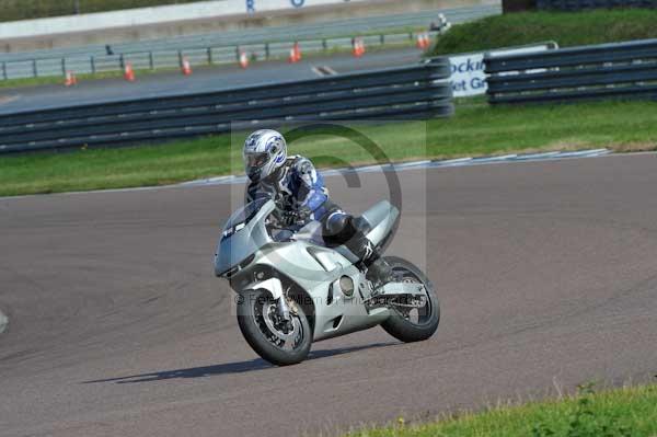 Motorcycle action photographs;Rockingham;Rockingham photographs;event digital images;eventdigitalimages;no limits trackday;peter wileman photography;rockingham corby northamptonshire;trackday;trackday digital images;trackday photos