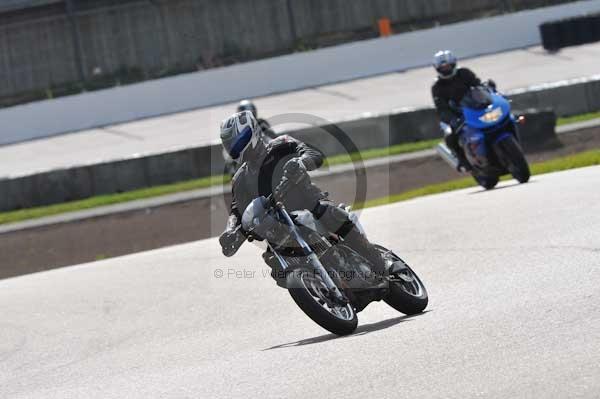 Motorcycle action photographs;Rockingham;Rockingham photographs;event digital images;eventdigitalimages;no limits trackday;peter wileman photography;rockingham corby northamptonshire;trackday;trackday digital images;trackday photos