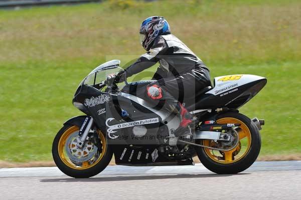 Motorcycle action photographs;Rockingham;Rockingham photographs;event digital images;eventdigitalimages;no limits trackday;peter wileman photography;rockingham corby northamptonshire;trackday;trackday digital images;trackday photos