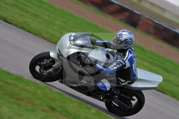 Motorcycle action photographs;Rockingham;Rockingham photographs;event digital images;eventdigitalimages;no limits trackday;peter wileman photography;rockingham corby northamptonshire;trackday;trackday digital images;trackday photos
