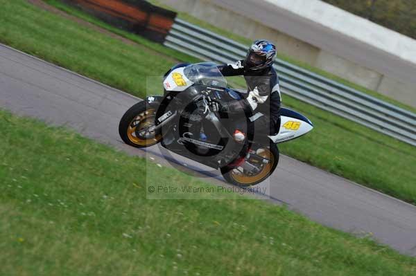 Motorcycle action photographs;Rockingham;Rockingham photographs;event digital images;eventdigitalimages;no limits trackday;peter wileman photography;rockingham corby northamptonshire;trackday;trackday digital images;trackday photos