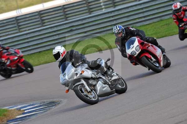 Motorcycle action photographs;Rockingham;Rockingham photographs;event digital images;eventdigitalimages;no limits trackday;peter wileman photography;rockingham corby northamptonshire;trackday;trackday digital images;trackday photos
