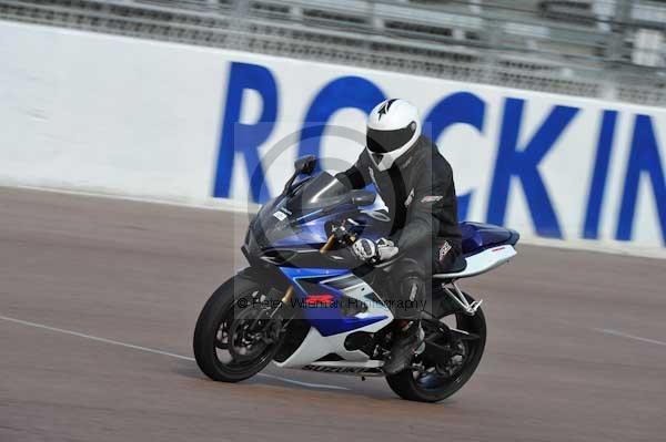 Motorcycle action photographs;Rockingham;Rockingham photographs;event digital images;eventdigitalimages;no limits trackday;peter wileman photography;rockingham corby northamptonshire;trackday;trackday digital images;trackday photos