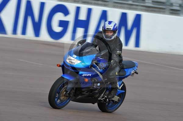 Motorcycle action photographs;Rockingham;Rockingham photographs;event digital images;eventdigitalimages;no limits trackday;peter wileman photography;rockingham corby northamptonshire;trackday;trackday digital images;trackday photos