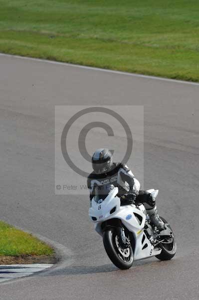 Motorcycle action photographs;Rockingham;Rockingham photographs;event digital images;eventdigitalimages;no limits trackday;peter wileman photography;rockingham corby northamptonshire;trackday;trackday digital images;trackday photos