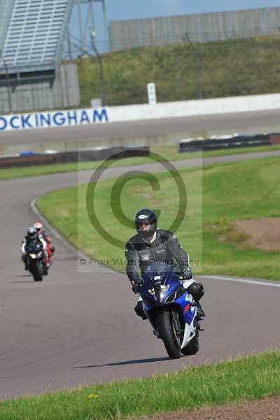 Motorcycle action photographs;Rockingham;Rockingham photographs;event digital images;eventdigitalimages;no limits trackday;peter wileman photography;rockingham corby northamptonshire;trackday;trackday digital images;trackday photos