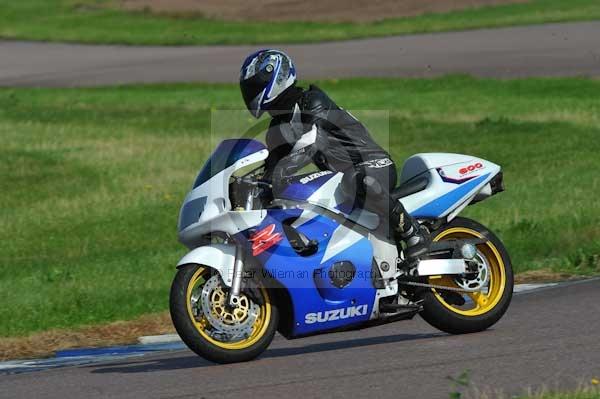 Motorcycle action photographs;Rockingham;Rockingham photographs;event digital images;eventdigitalimages;no limits trackday;peter wileman photography;rockingham corby northamptonshire;trackday;trackday digital images;trackday photos