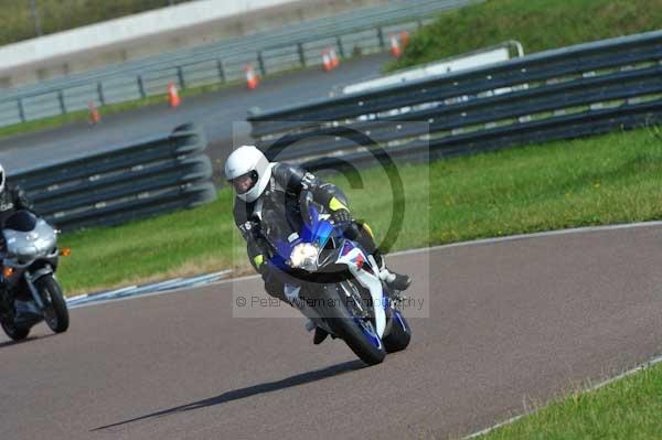 Motorcycle action photographs;Rockingham;Rockingham photographs;event digital images;eventdigitalimages;no limits trackday;peter wileman photography;rockingham corby northamptonshire;trackday;trackday digital images;trackday photos