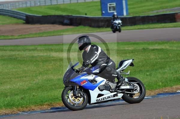 Motorcycle action photographs;Rockingham;Rockingham photographs;event digital images;eventdigitalimages;no limits trackday;peter wileman photography;rockingham corby northamptonshire;trackday;trackday digital images;trackday photos