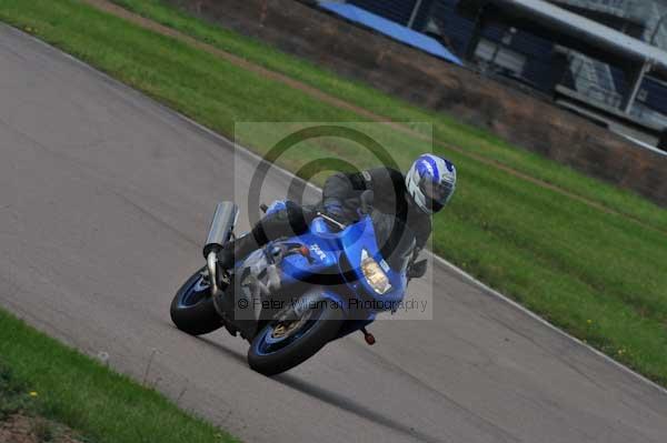 Motorcycle action photographs;Rockingham;Rockingham photographs;event digital images;eventdigitalimages;no limits trackday;peter wileman photography;rockingham corby northamptonshire;trackday;trackday digital images;trackday photos