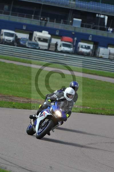 Motorcycle action photographs;Rockingham;Rockingham photographs;event digital images;eventdigitalimages;no limits trackday;peter wileman photography;rockingham corby northamptonshire;trackday;trackday digital images;trackday photos